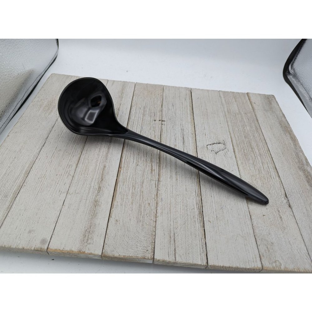 Hutzler Solid Serving Ladle Soup Spoon Melamine 11" Black No 525